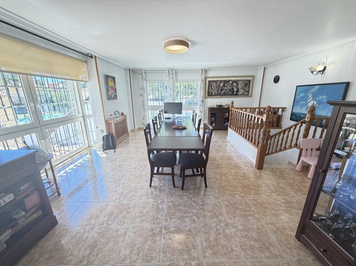 Image No.21-4 Bed Villa for sale