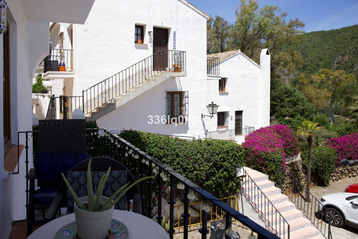 Image No.12-3 Bed Apartment for sale