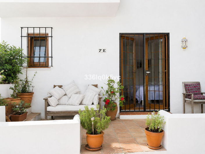 Image No.24-3 Bed Apartment for sale