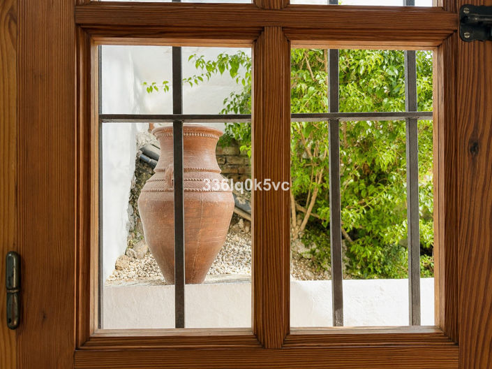 Image No.25-3 Bed Apartment for sale