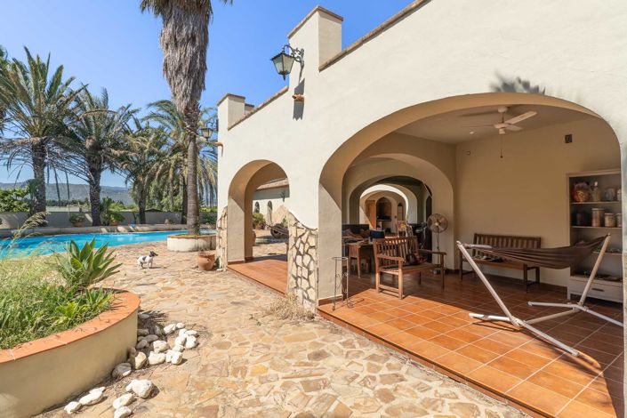 Image No.5-5 Bed Villa for sale