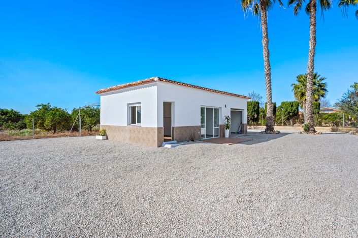 Image No.31-4 Bed Country House for sale