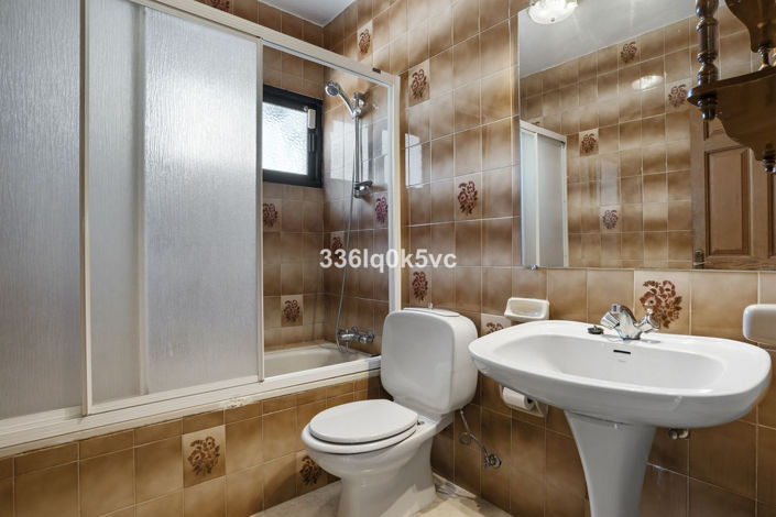 Image No.20-4 Bed Villa for sale