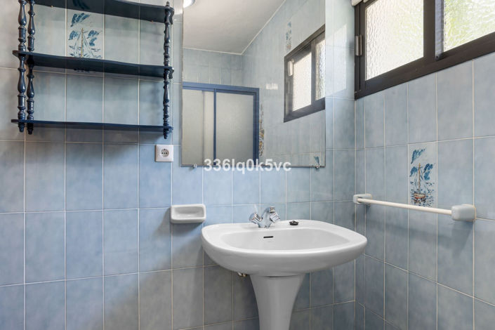 Image No.23-4 Bed Villa for sale