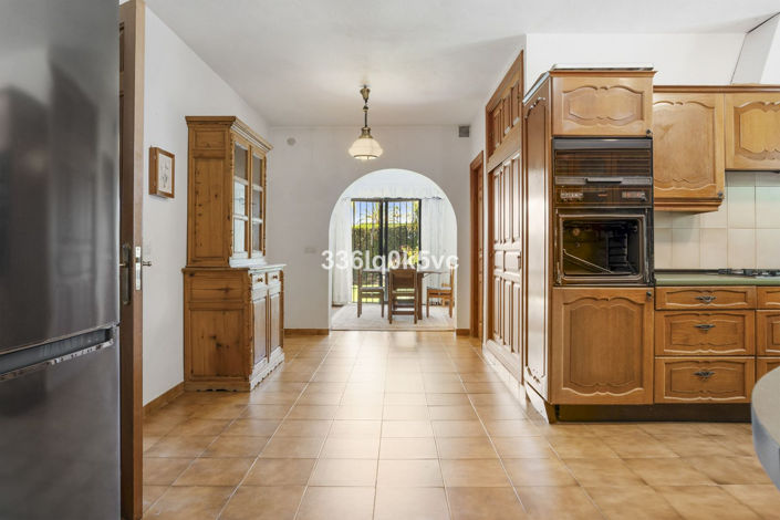 Image No.26-4 Bed Villa for sale