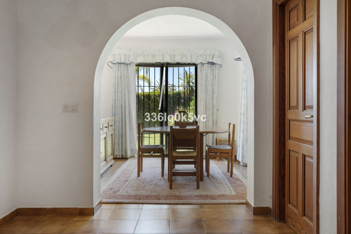 Image No.28-4 Bed Villa for sale