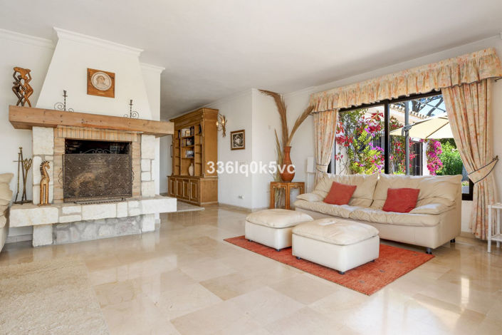 Image No.35-4 Bed Villa for sale