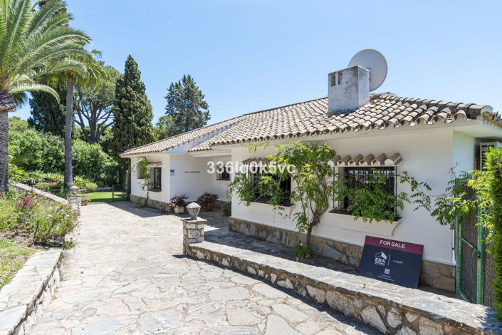 Image No.48-4 Bed Villa for sale