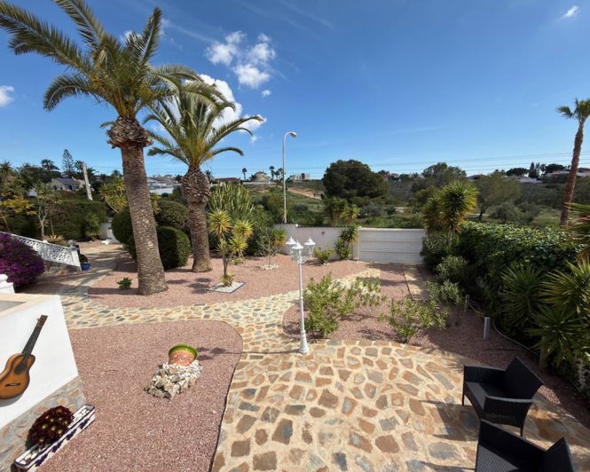 Image No.26-3 Bed Villa for sale
