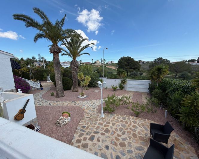 Image No.29-3 Bed Villa for sale