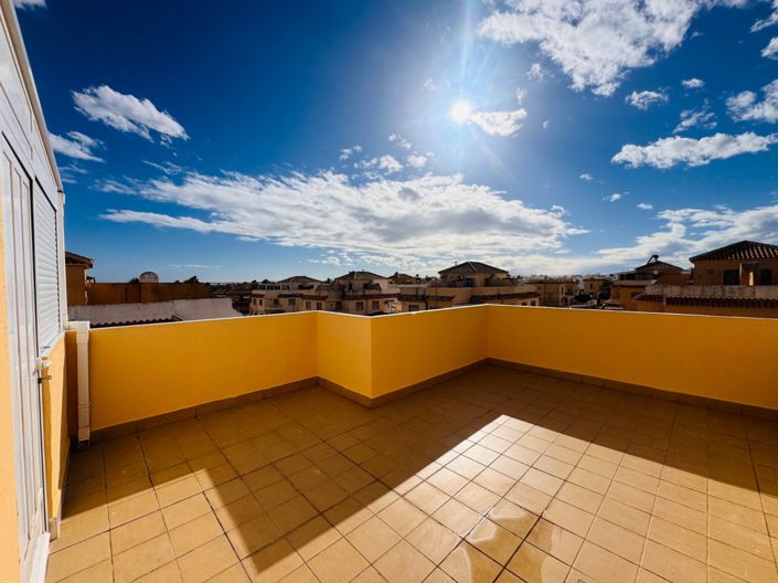 Image No.6-3 Bed Villa for sale