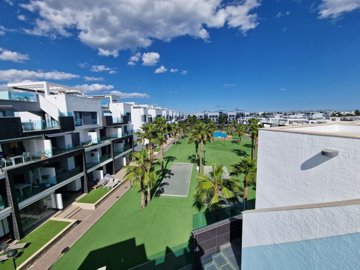 o1jojars5pkbm1jj81i0310vkllj32