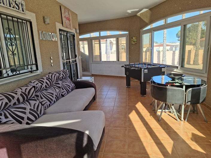 Image No.31-5 Bed Villa for sale