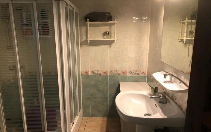 Image No.12-3 Bed Villa for sale