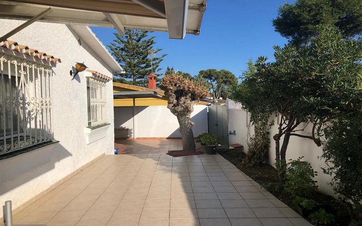 Image No.3-3 Bed Villa for sale