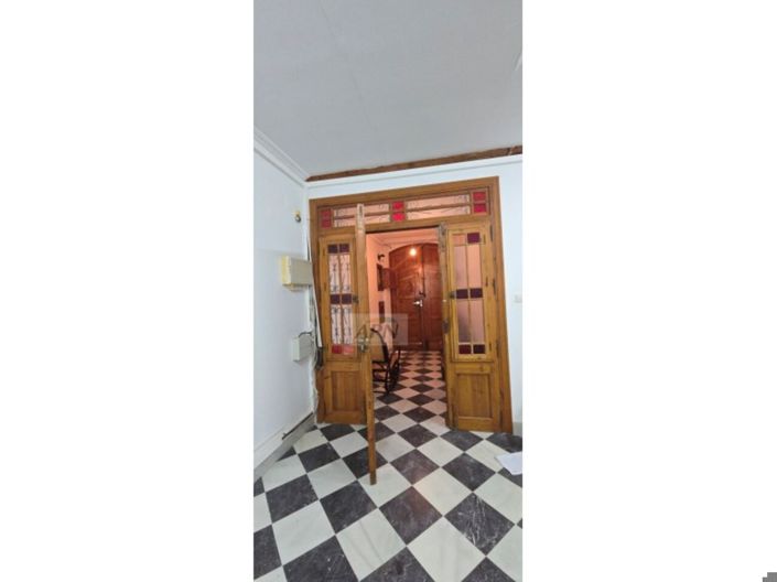 Image No.2-7 Bed Townhouse for sale