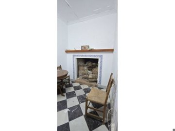 village-house-in-alora-4-large