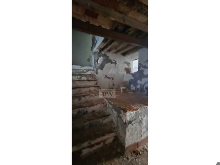 Image No.47-7 Bed Townhouse for sale
