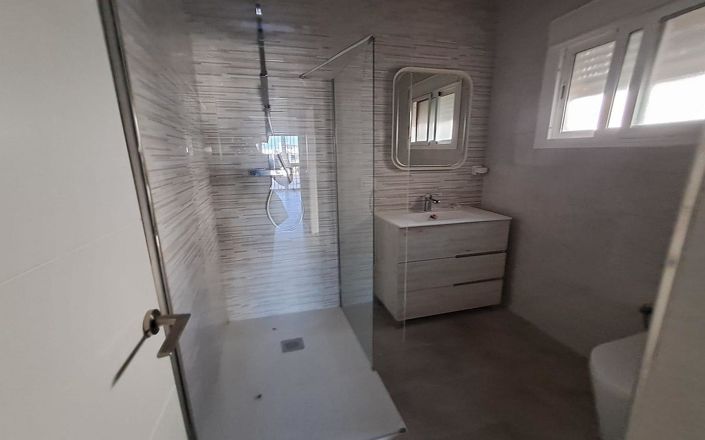 Image No.13-5 Bed Villa for sale