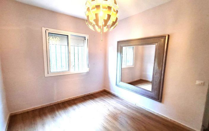 Image No.14-5 Bed Villa for sale