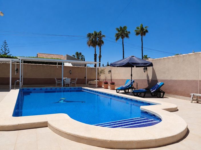 Image No.33-4 Bed Villa for sale