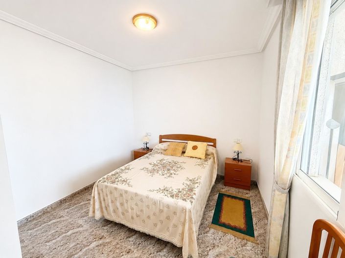 Image No.5-Appartement de 2 chambres à vendre à Torrevieja