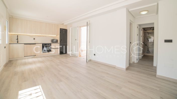 Image No.30-3 Bed Townhouse for sale