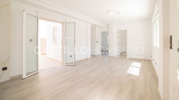 Image No.9-3 Bed Townhouse for sale