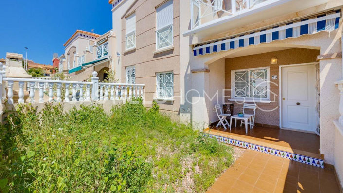 Image No.3-Bungalow de 2 chambres à vendre à Torrevieja