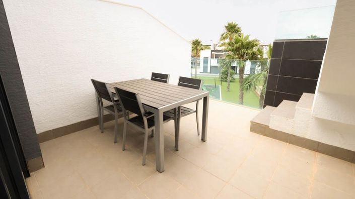 Image No.12-2 Bed Bungalow for sale