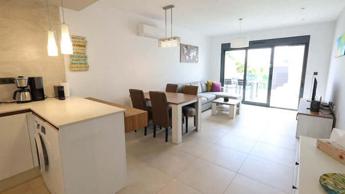 Image No.2-2 Bed Bungalow for sale