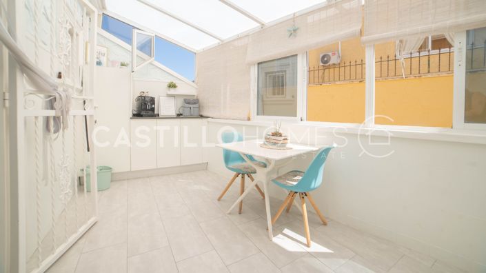Image No.27-4 Bed Townhouse for sale