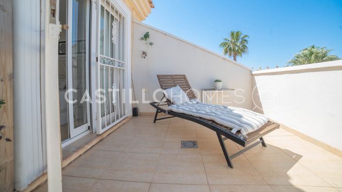 Image No.39-4 Bed Townhouse for sale