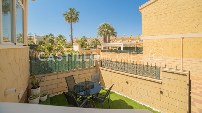 Image No.7-4 Bed Townhouse for sale