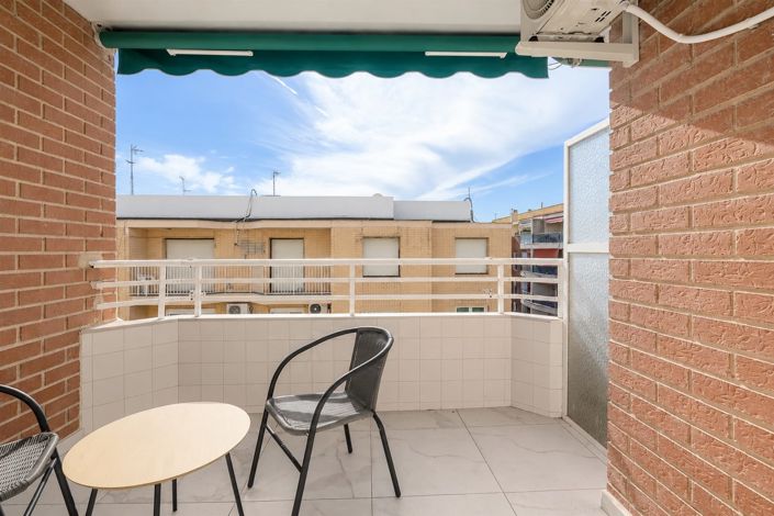 Image No.3-Appartement de 3 chambres à vendre à Torrevieja