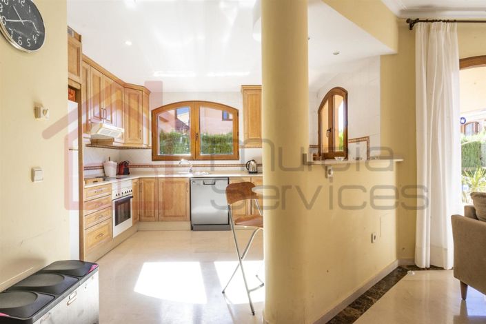 Image No.5-4 Bed Villa for sale