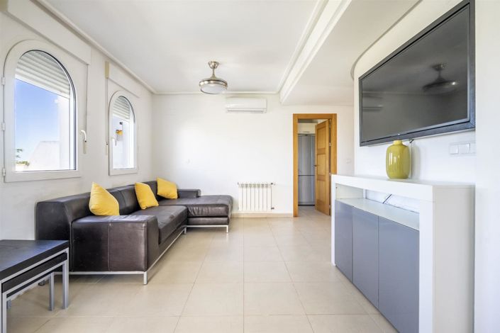 Image No.9-2 Bed Apartment for sale