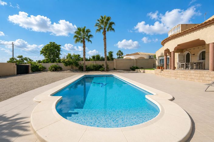Image No.3-5 Bed Villa for sale