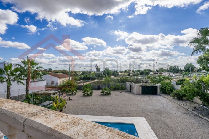 Image No.6-5 Bed Villa for sale