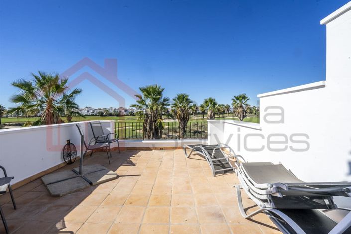 Image No.20-3 Bed Townhouse for sale