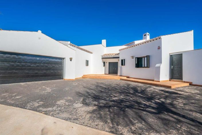 Image No.8-5 Bed Villa for sale