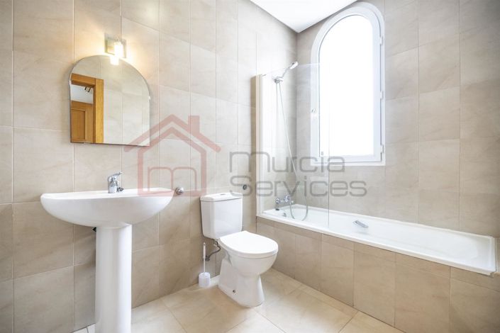 Image No.15-3 Bed Villa for sale