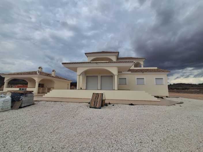 Image No.2-5 Bed Country House for sale
