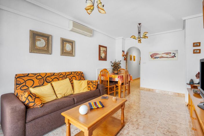 Image No.7-Appartement de 2 chambres à vendre à Torrevieja