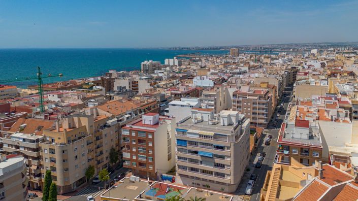 Image No.30-3 Bed Apartment for sale