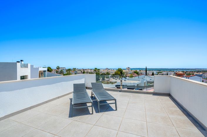 Image No.31-4 Bed Villa for sale