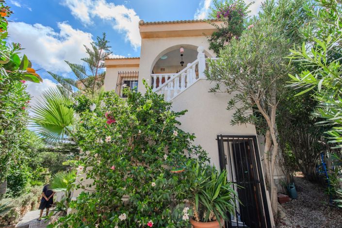 Image No.26-4 Bed Villa for sale