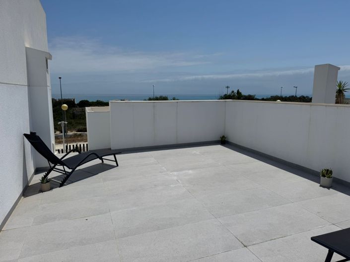 Image No.28-4 Bed Villa for sale