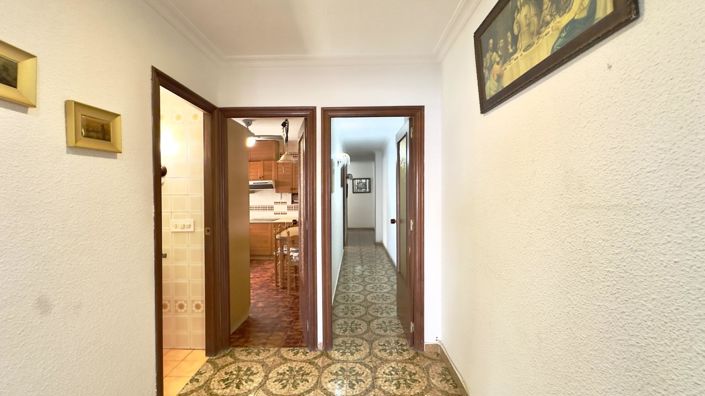 Image No.26-3 Bed Apartment for sale