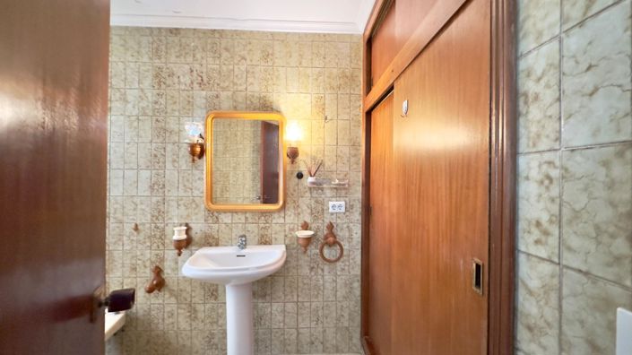 Image No.39-3 Bed Apartment for sale